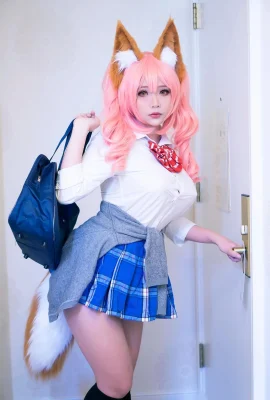 Hana Bunny – Tamamo-Schuluniform