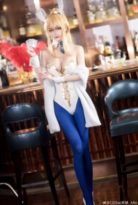 FGO Arturia Pendragon White Gun Dumb Bunny Girl @COSer Mio_Mio (9 Fotos)