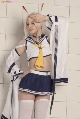 Tsuki Desu – Ayanami (Azur Lane)