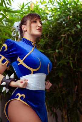 Holly Wolf – Chun-Li