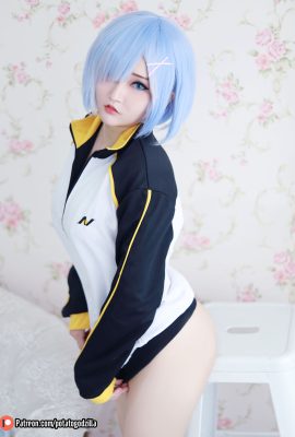 Coser@Potato Godzilla – Rem in Subaru-Jacke