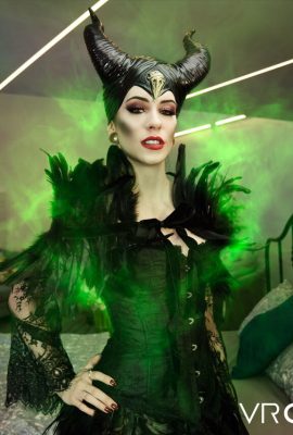 VRCosplayX Anna De Ville – Maleficent, eine XXX-Parodie