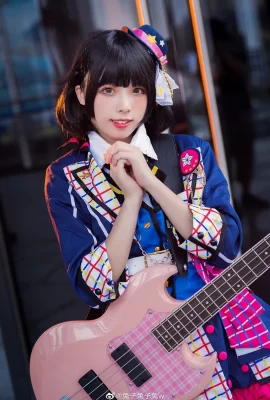 BanG Dream! Ushigome Rimi@RabbitRabbitRabbitw (Hatsumonogatari Comic Con) (9 Fotos)