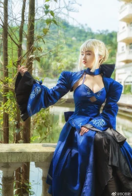 FATE Arturia Pendragon @Karaoke (Foto: @BOBjin) (9 Fotos)