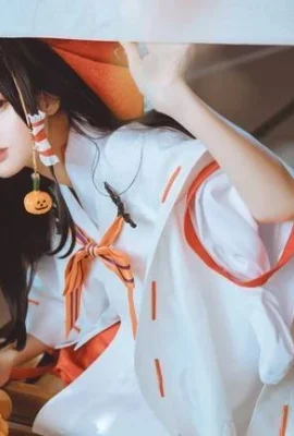 Touhou PROJEKT Hakurei Reimu COS (9 Fotos)