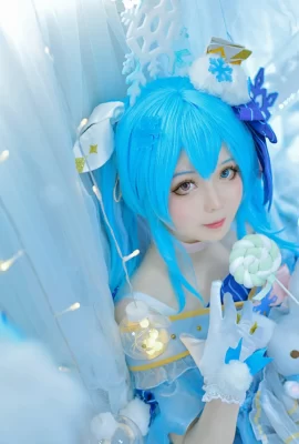 „VOCALOID“ Hatsune Cosplay[CN: Fruit Pot_LEH](12 Fotos)