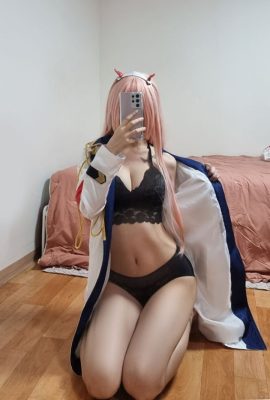 (BIYA) Zero Two Cosplay