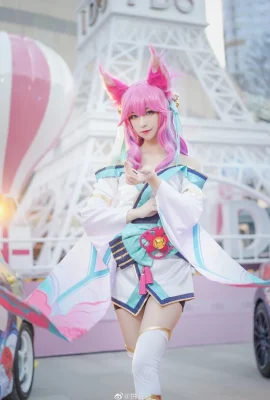 League of Legends Ahri Soul Lotus@Pinyinyin_ (9 Fotos)