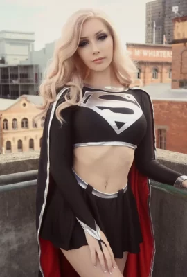 (Beke Jacoba) Dunkles Supergirl