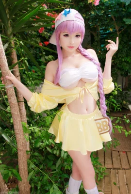 COSPLAY Sexy japanisches Model (32 Fotos)