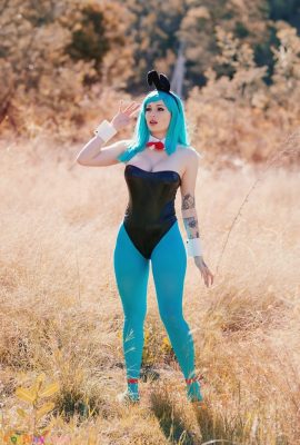 Kayla Erin – Bulma-Hasenkostüm