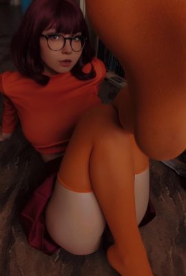 Ajin Kaily – Velma