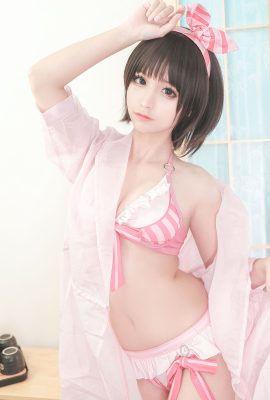 Silly Momo – Kato Megumi Badeanzug