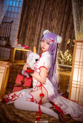 Azur Lane Unicorn@Beiyu Qilin (9 Fotos)