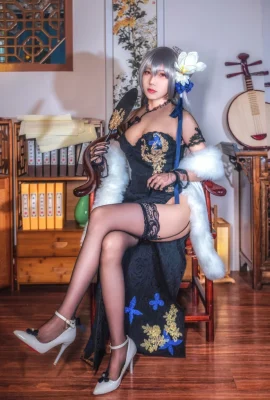 Azur Lane Louis IX „Magnificent Dutyman“ @Anbai Tao Xing Xingzi (9 Fotos)