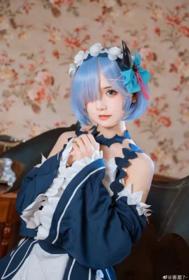 Re:Zero Starting Life in Another World Rem@Shy7- (9 Fotos)