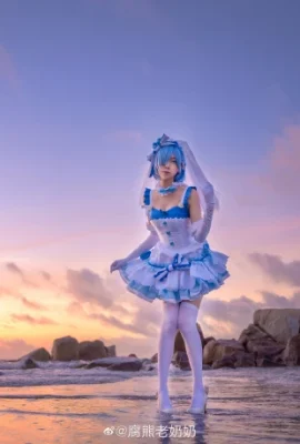 Betreff: Leben in einer anderen Welt als Zero Rem@FuxiongGrandma (9 Fotos)