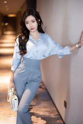 Wang Xinyao Yanni graublaue Hose und Seidentop (85 Fotos)