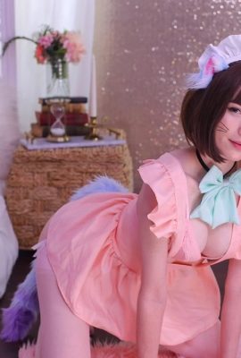 Emily Gray -Neko Maid (55 Fotos)