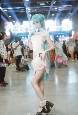 Hatsune Miku Shaohua @小娜比Nabby (Foto: @大夫_Photography) (Firefly Animation Game Carnival) (8 Fotos)