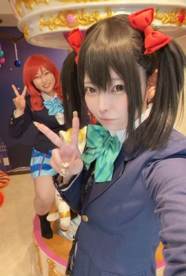 Nicomaki! Ein Raum, den man nicht verlassen kann, ohne Sex zu haben