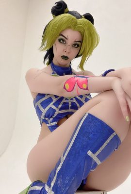 Helly Valentine – Jolyne Cujoh Selfies