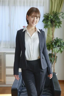 Yumi Asahina „Shameless Secretary“ Ver.12 (87 Fotos)