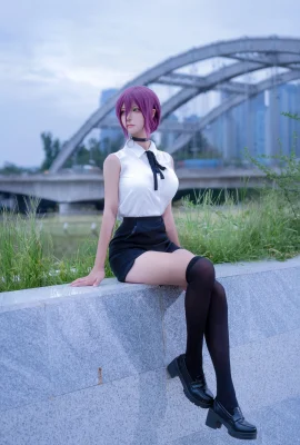 (Seya-Lion Smash) Seya Mitaka auf Lucy zu