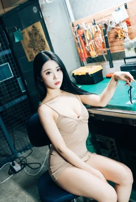 (Jeong Bomi) Die prallen Brüste sehen im Internet albern aus: Sie sind wirklich groß! (43 Fotos)