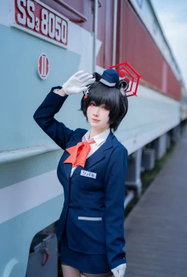 Internet-Schönheit Rioko Liangliangzi Azure-Datei Tsubaki Reiseführer Thema sexy weiße Unterwäsche mit ultradünnen schwarzen Strümpfen zeigt pralle Figur verführerisches Foto 72P