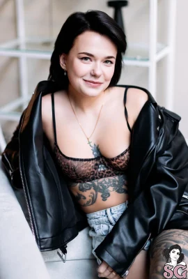 [Selbstmordmädchen] 15. April 2025 – LilithQueen – Rock Chick [60p]