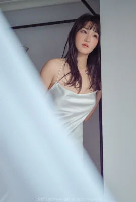 (Hendoong) Das zarte Gesicht ist so zart, dass es süß ist und die Körperkurve auch sehr charmant ist (39 Fotos)