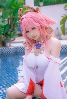 Sakurariri Yae Kamiko Schwimmen