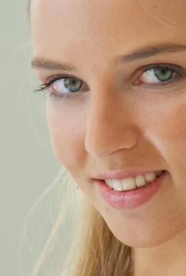 [Morey Studio] 15. Mai 2025 – Anita – P2B [39p]