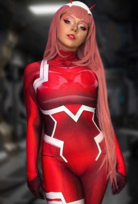 Laura Tsuki – Zero Two