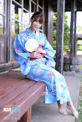 (Akuzu Maho) hat eine schöne Figur ….. Die Linien der Seitenbrüste sind freigelegt (33 Fotos)