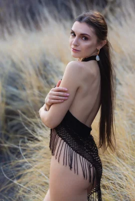 Monika May – Wild Allure (109 Fotos)