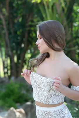 Lila Nova – Garden Delight (85 Fotos)