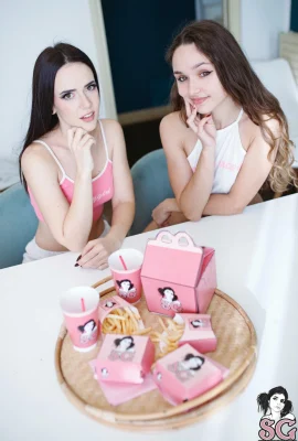 [Suicide Girls] 07. Juni 2025 – Ceciamix Erisverba – Chicks Nuggets [62p]